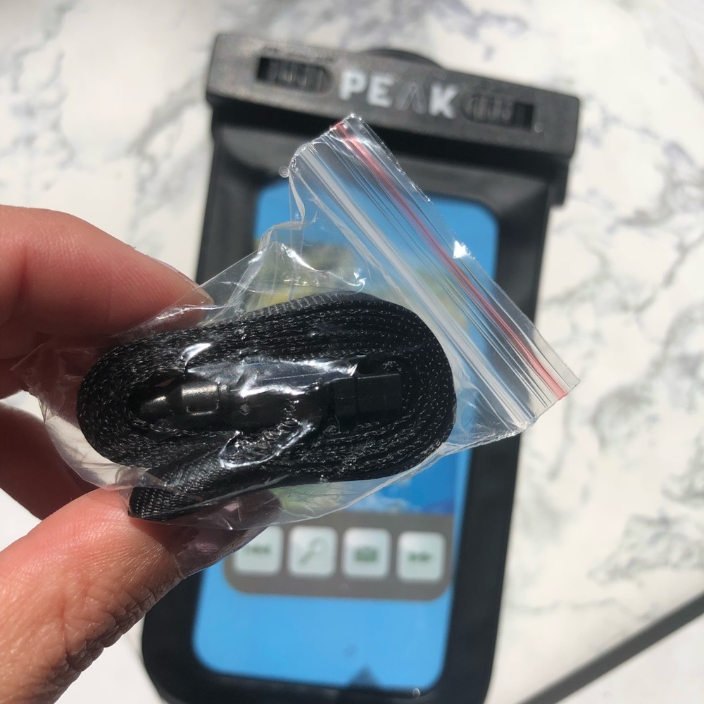 ✨ WATERPROOF iphone case ✨ - Picture 4 of 4